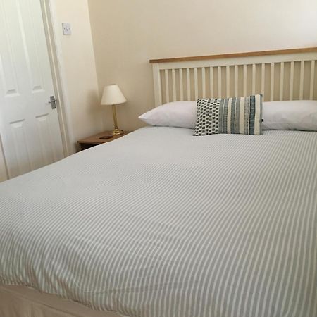 Stay On The Grounds Of This Beautiful Manor House Wimborne Minster Esterno foto